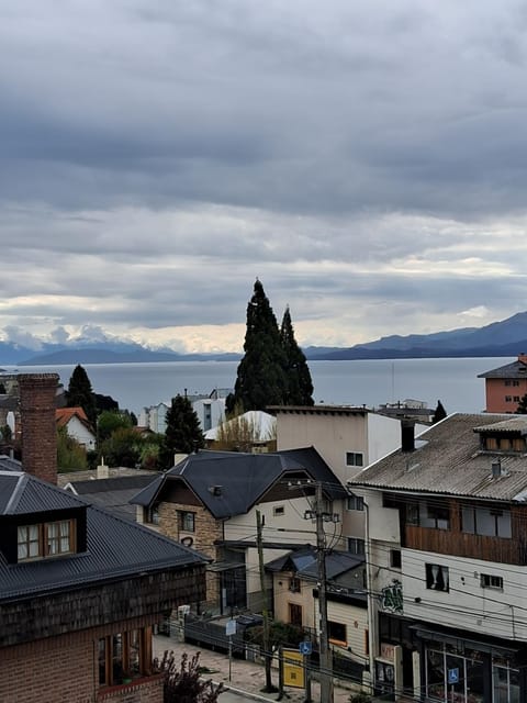 City view, Lake view, Mountain view