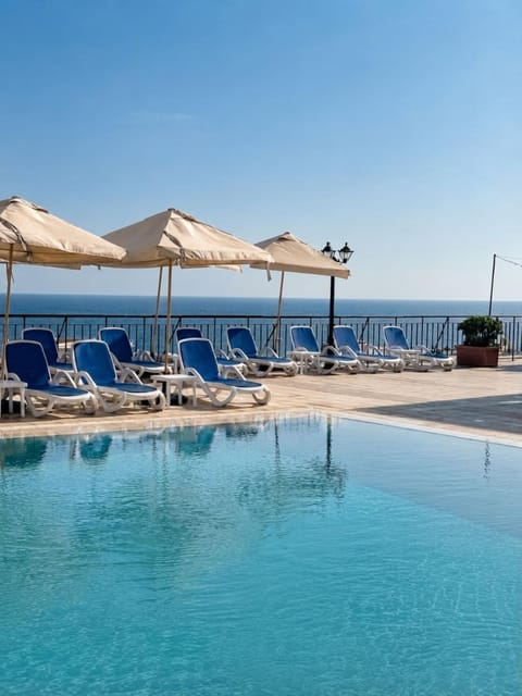 Pool view, Swimming pool