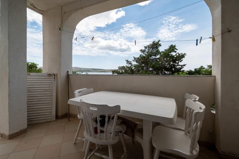Balcony/Terrace, children, Family