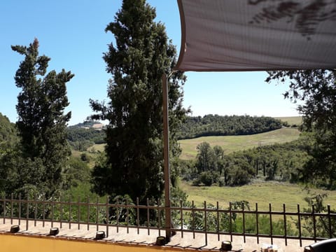 Agriturismo Alle Rose Farm Stay in Tuscany