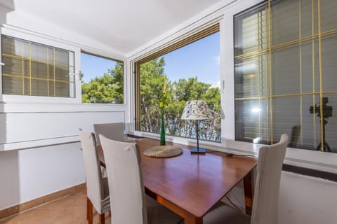 Balcony/Terrace, children, Family