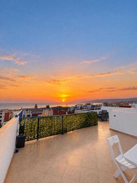 View (from property/room), Balcony/Terrace, Sea view, Sunset