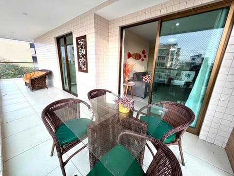 Patio, Seating area