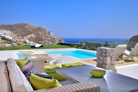 Garden, Sea view, Swimming pool