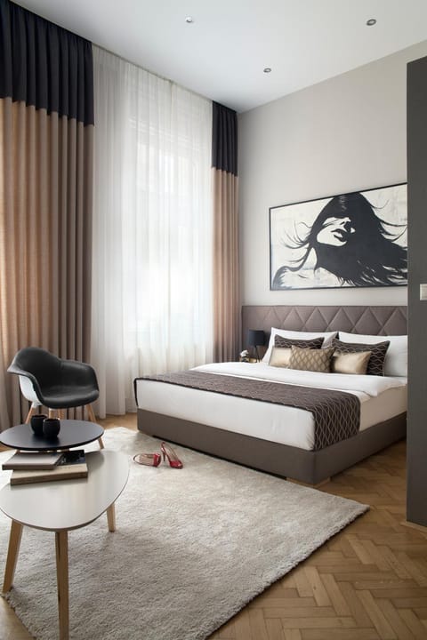 Living room, Bedroom