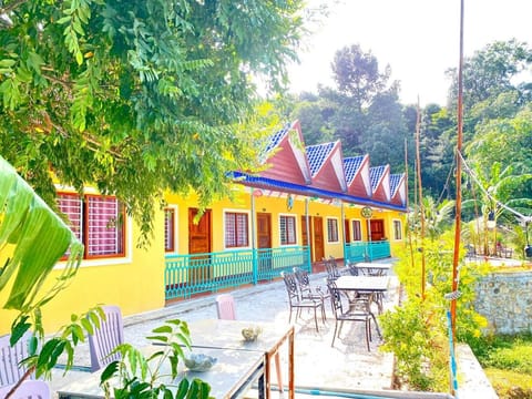 Property building, Garden view