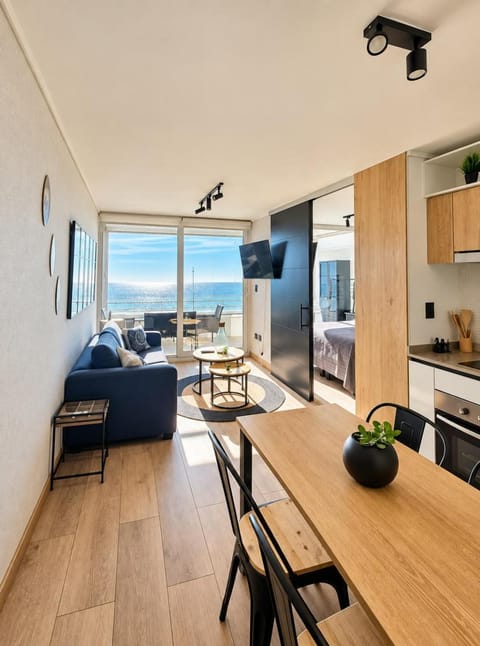 Living room, Dining area, Sea view