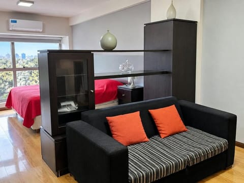 Bed, Living room, Photo of the whole room, Seating area, Bedroom