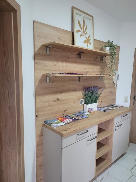 Facade/entrance, Internal: Not applicable to any particular room