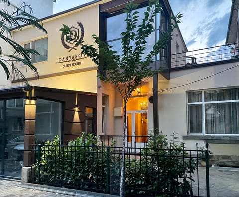 Property building, Patio, Facade/entrance, Balcony/Terrace, Quiet street view, Inner courtyard view