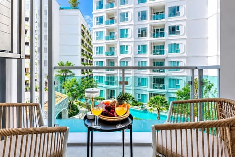 Day, View (from property/room), Pool view