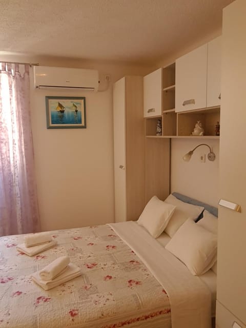 Private room in the center of Split Bed and Breakfast in Split