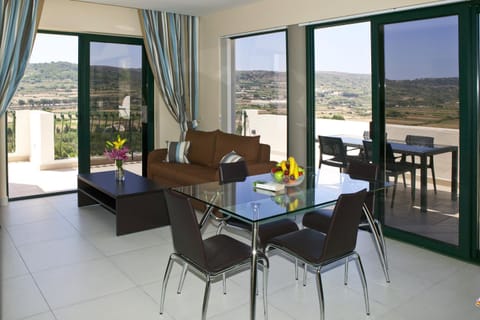 Shower, Toilet, Bathroom, Coffee/tea facilities, Balcony/Terrace, Kitchen or kitchenette, Living room, Seating area, Dining area, Bedroom, Garden view, Sea view, Swimming pool