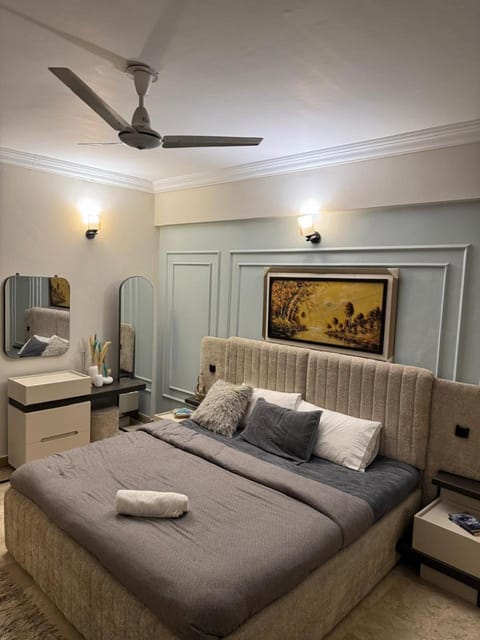 Bed, Bedroom, air conditioner