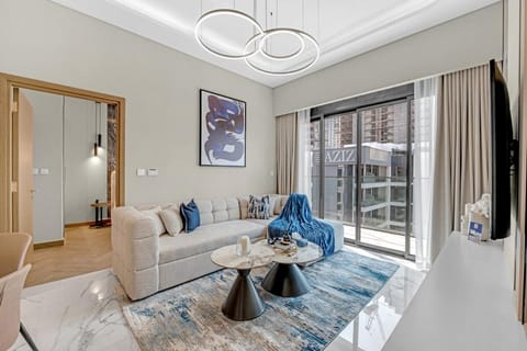 Living room, Photo of the whole room, Seating area