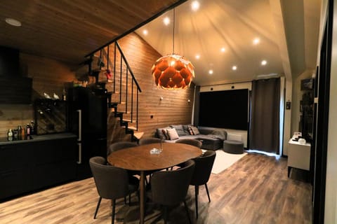 Kitchen or kitchenette, Living room