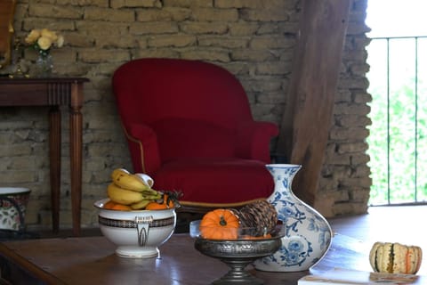 Property building, Living room