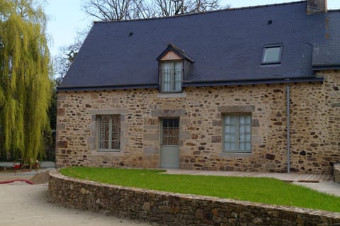 Les Terrasses de La Moglais House in Brittany