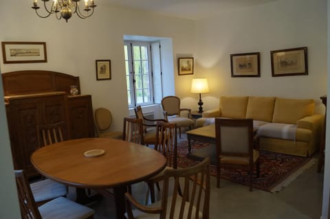 Les Terrasses de La Moglais House in Brittany