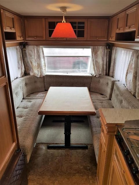 Przyczepy Kemping Polaris Półwysep Helski Campground/
RV Resort in Wladyslawowo