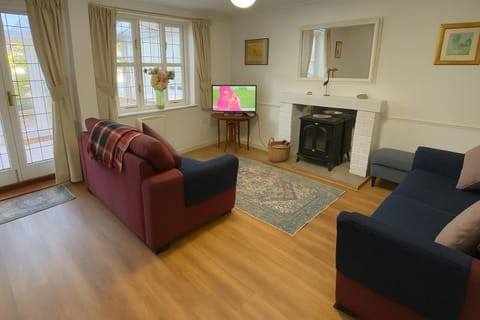 Little Chequers House in Leiston