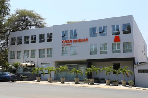 Facade/entrance, Street view