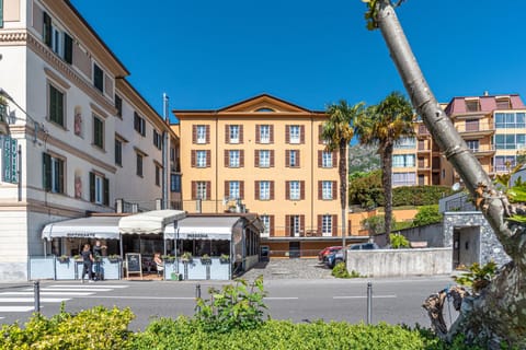 Maioliche Apartments Griante Apartment hotel in Tremezzina