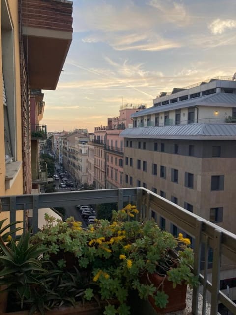 View (from property/room), Balcony/Terrace