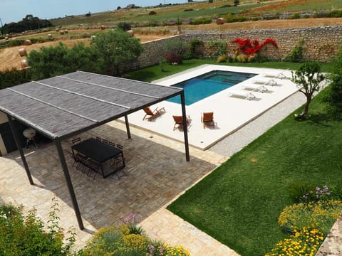 Garden, Balcony/Terrace, Swimming pool