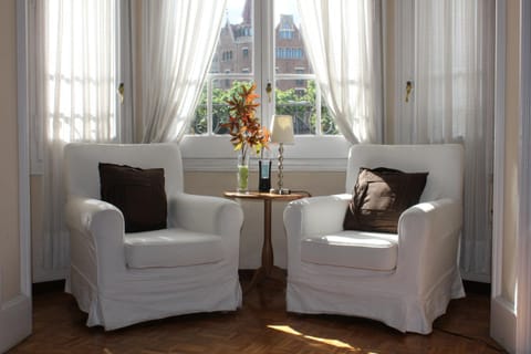 Communal lounge/ TV room, Decorative detail, Internal: Not applicable to any particular room