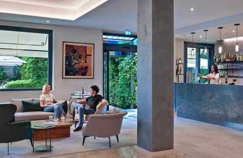 Lobby or reception, Lounge or bar