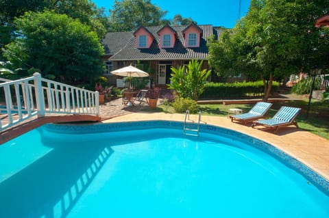 Decorative detail, Pool view, Swimming pool, Swimming pool, Swimming pool