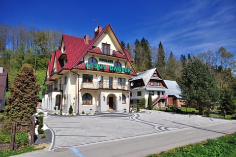 Property building, Parking