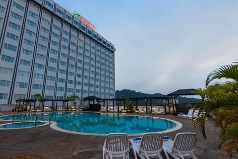 Property building, Swimming pool