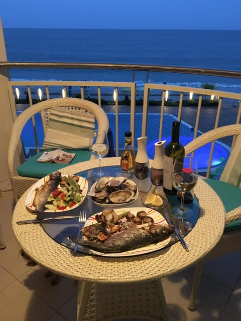 Night, Balcony/Terrace, Food, Sea view, Dinner