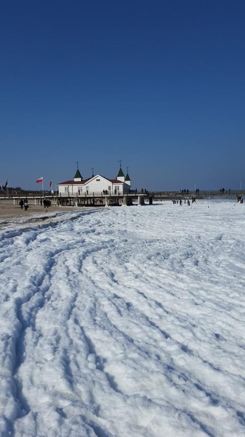 Nearby landmark, Natural landscape, Beach