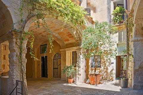 Inner courtyard view