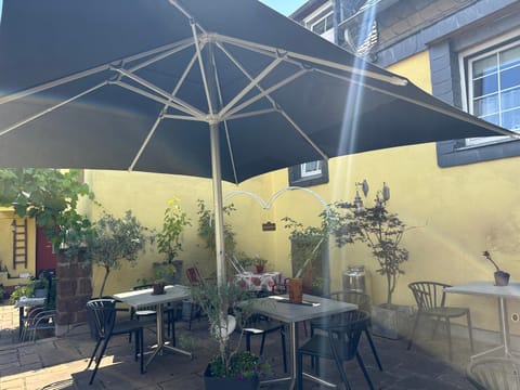 Landgasthof Zur Sonne Bed and Breakfast in Cochem-Zell