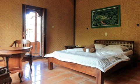 Bed, Photo of the whole room