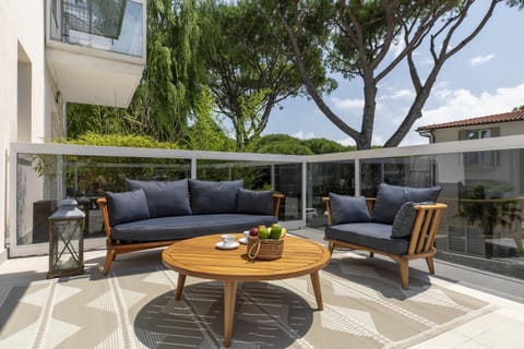 Day, Balcony/Terrace
