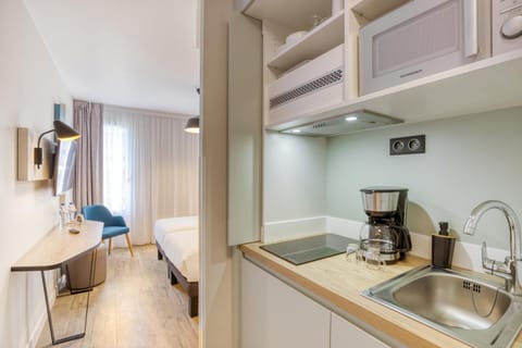 Bed, Coffee/tea facilities, Kitchen or kitchenette
