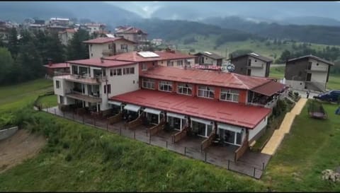 Complex Forest Sarnitsa Motel in Blagoevgrad Province