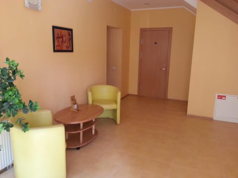 Lobby or reception, Other