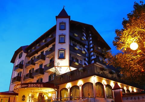 Facade/entrance, Facade/entrance, Garden, Spa and wellness centre/facilities, Swimming pool, Swimming pool