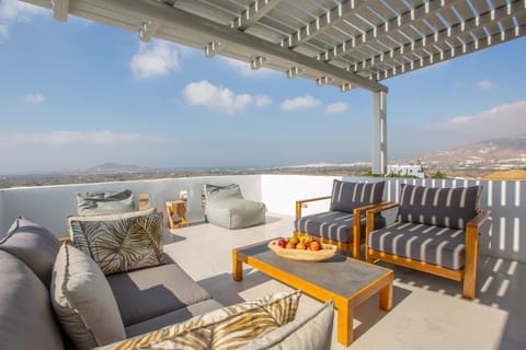 Patio, View (from property/room), Balcony/Terrace