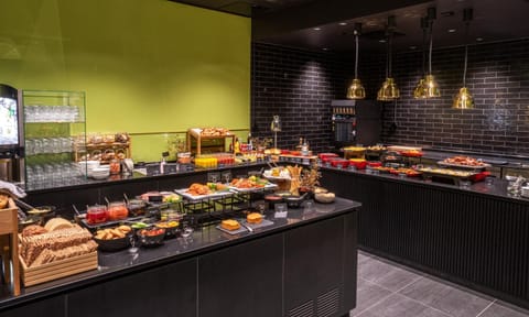 Breakfast, Buffet breakfast