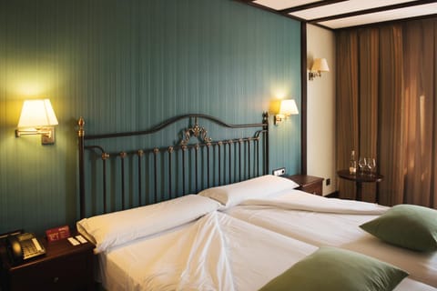 Decorative detail, Bedroom