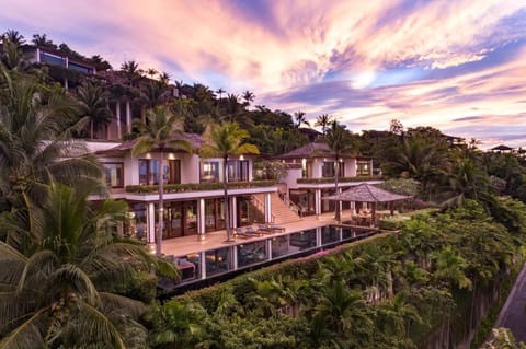 Property building, Day, Natural landscape, View (from property/room)