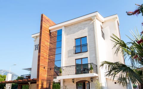 Property building, Facade/entrance, Other