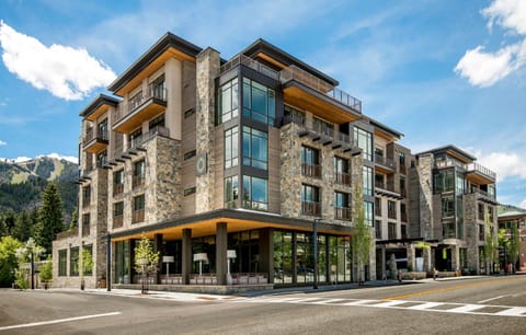 Facade/entrance, Street view